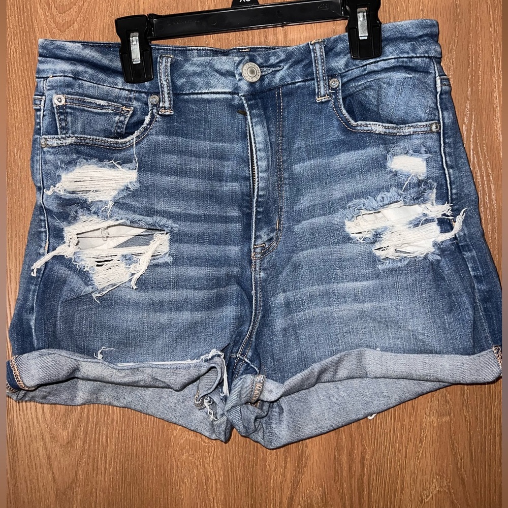 American Eagle Jean Shorts. Medium wash, size 10.